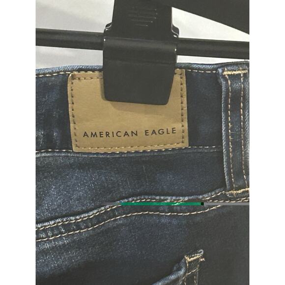 American Eagle 360 degree Next Level Stretch Denim Jeans size 4 - Picture 3 of 5